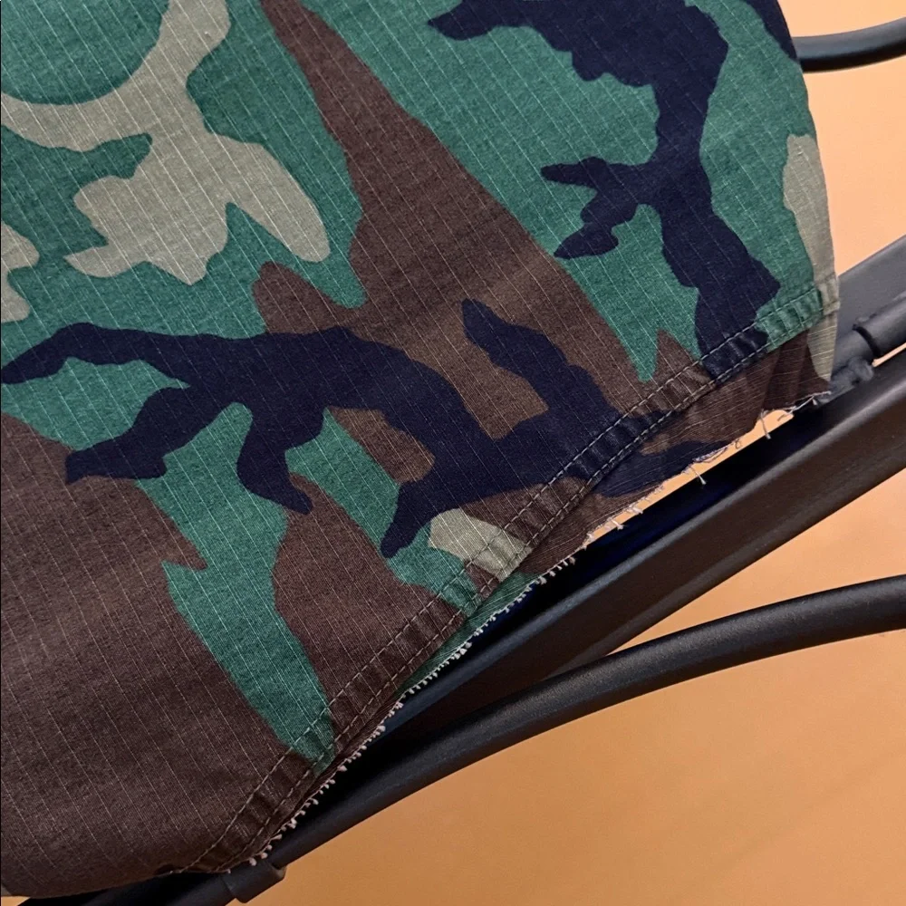 VIN•TAGÉ Custom Camo Vest - Picture 14 of 17